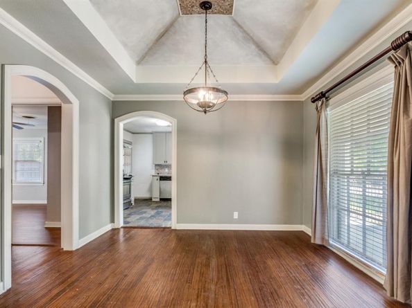 5709  El Campo Avenue , Fort Worth Texas 76107