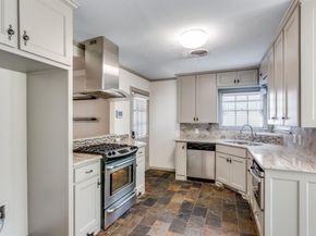 5709  El Campo Avenue , Fort Worth Texas 76107