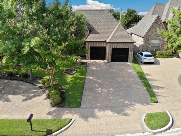 8420  Town Walk Drive , North Richland Hills Texas 76182