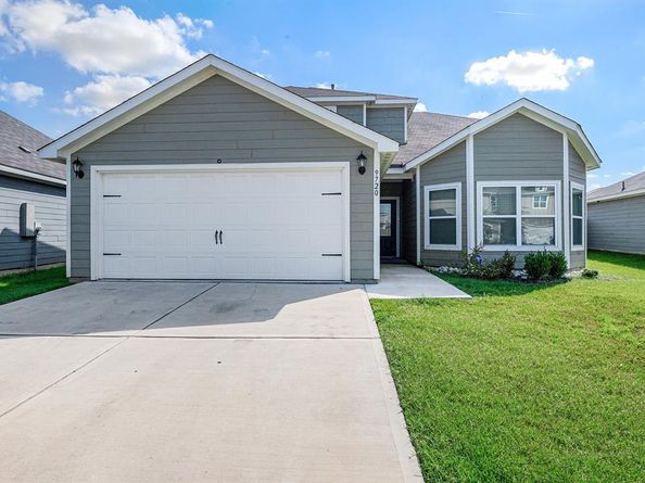9720  Sierra Grande Drive , Fort Worth Texas 76140