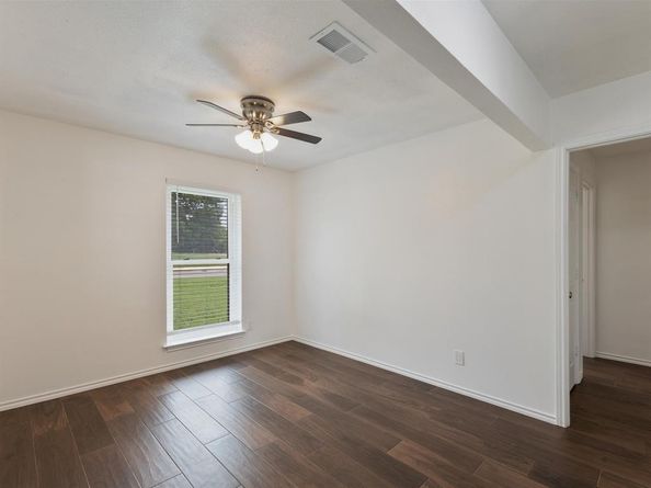 2110  Azalea Street , Denton Texas 76205