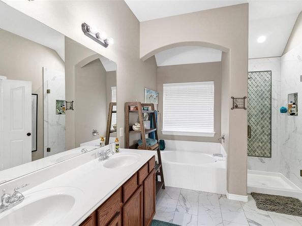5317  Thornbush Drive , Fort Worth Texas 76179