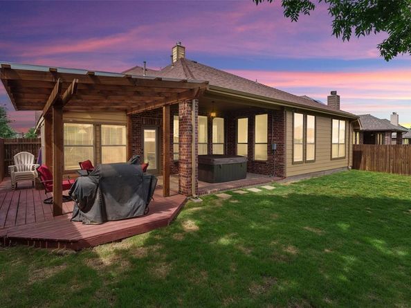 5317  Thornbush Drive , Fort Worth Texas 76179