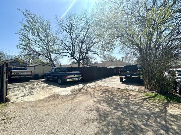 7210  Hickory Street , Frisco Texas 75034