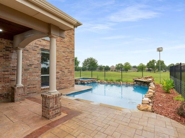 10205  Fairway Vista Drive , Rowlett Texas 75089