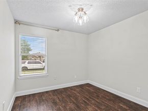 907  Valdez Drive , Dallas Texas 75253