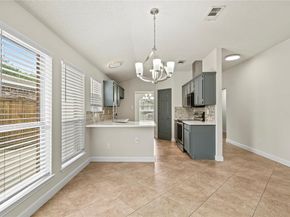 907  Valdez Drive , Dallas Texas 75253