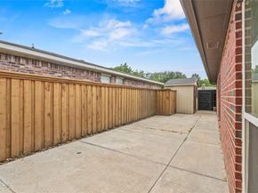 907  Valdez Drive , Dallas Texas 75253
