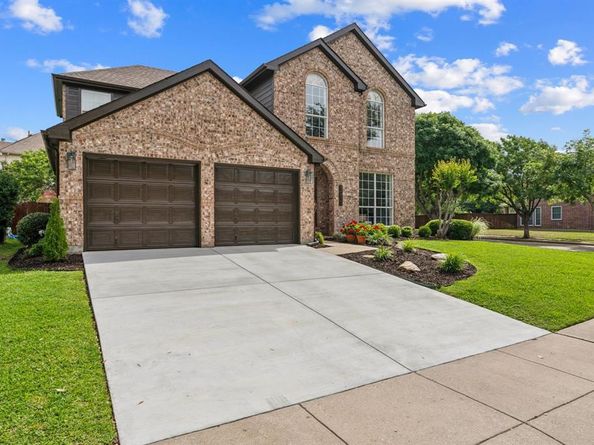 8013  Pretoria Place , Fort Worth Texas 76123