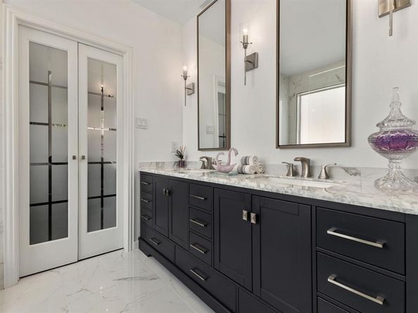 8013  Pretoria Place , Fort Worth Texas 76123