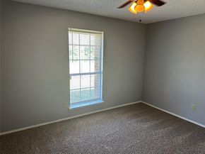 1512  Straus Road , Cedar Hill Texas 75104