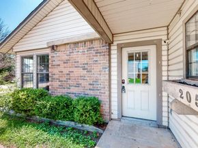205  Callender Drive , Fort Worth Texas 76108
