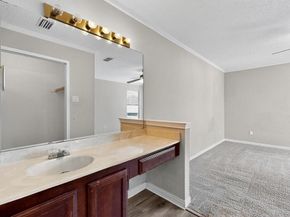 205  Callender Drive , Fort Worth Texas 76108