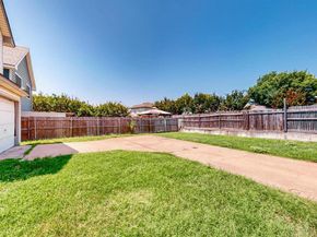 205  Callender Drive , Fort Worth Texas 76108