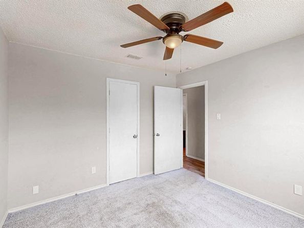 205  Callender Drive , Fort Worth Texas 76108