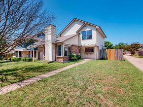 205  Callender Drive , Fort Worth Texas 76108
