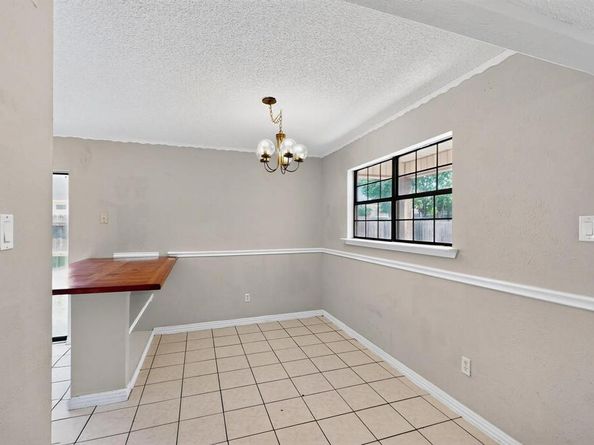 205  Callender Drive , Fort Worth Texas 76108