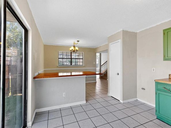 205  Callender Drive , Fort Worth Texas 76108