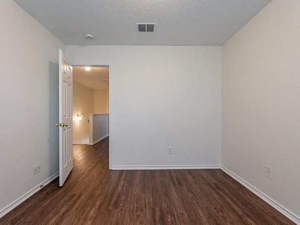 5220  Dillon Circle , Haltom City Texas 76137