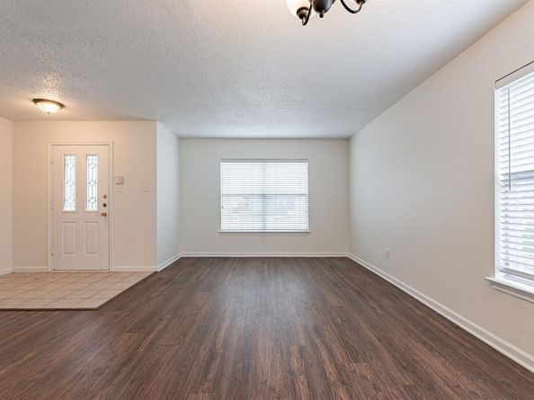 5220  Dillon Circle , Haltom City Texas 76137