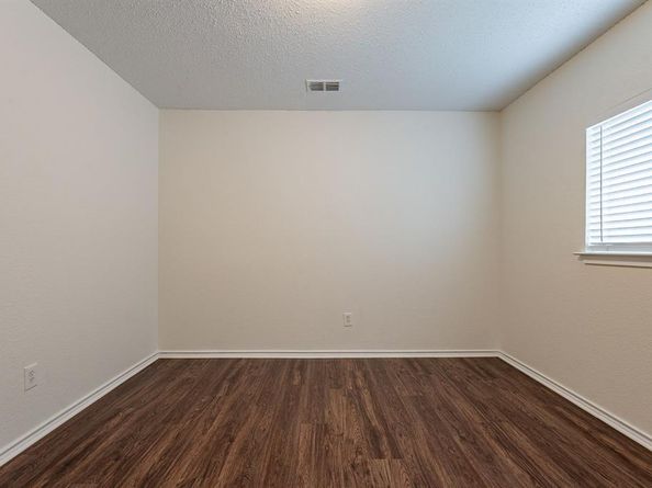 5220  Dillon Circle , Haltom City Texas 76137