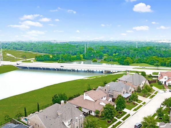 655  Creekway Drive , Irving Texas 75039