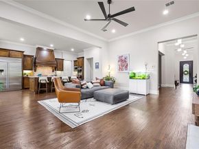 655  Creekway Drive , Irving Texas 75039