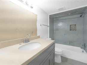3121  Park Lane  1146, Dallas Texas 75220