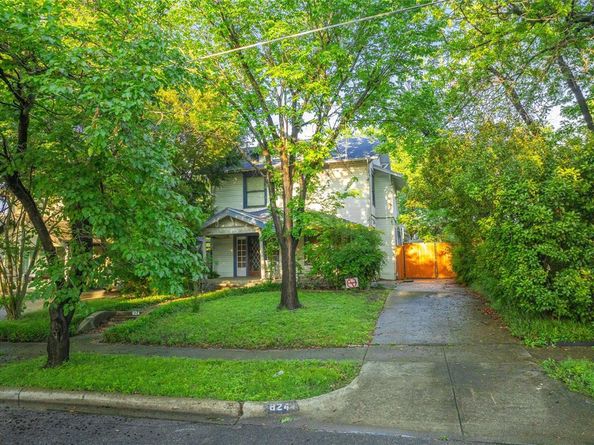 824  Elsbeth Street , Dallas Texas 75208