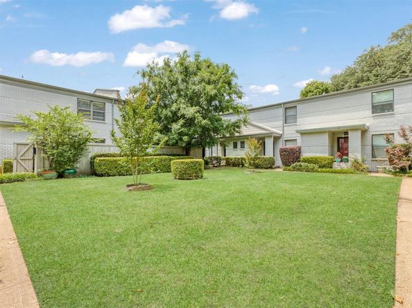 5015 N Hall Street , Dallas Texas 75235
