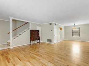 5015 N Hall Street , Dallas Texas 75235