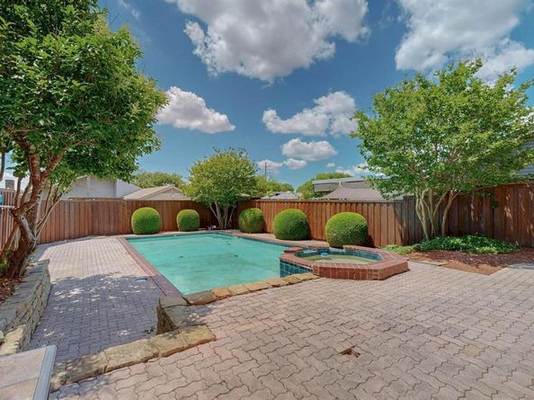 12901  Jennifer Place , Dallas Texas 75243