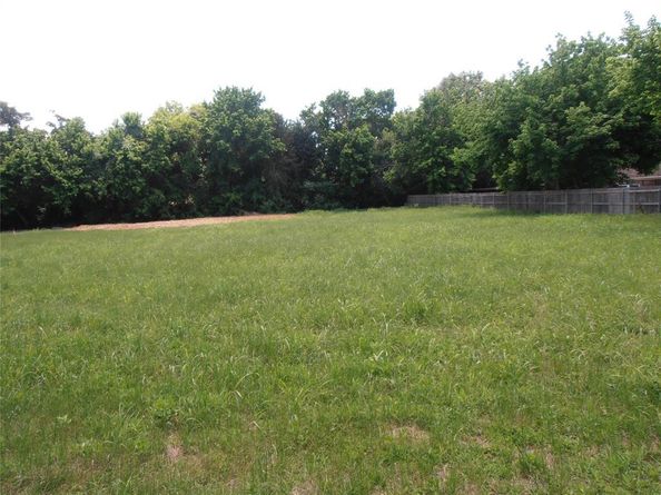 2108  Norwood Lane , Arlington Texas 76013