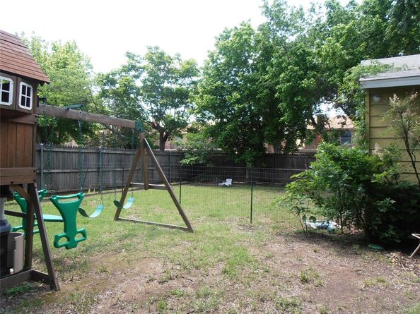 2108  Norwood Lane , Arlington Texas 76013