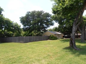 2108  Norwood Lane , Arlington Texas 76013
