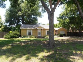 2108  Norwood Lane , Arlington Texas 76013