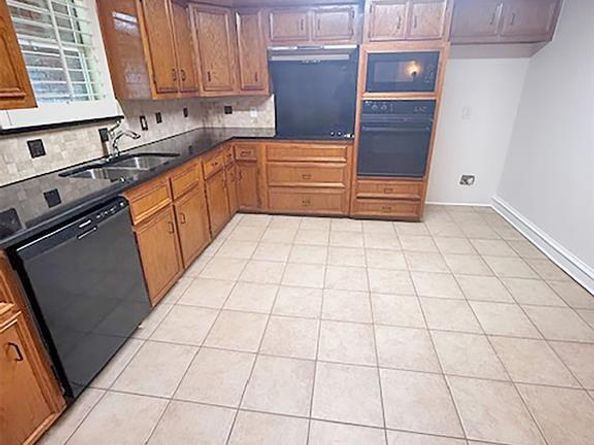 1429  Lakeshore Boulevard , Oak Point Texas 75068