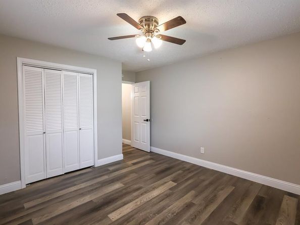 225  Hallbrook  , Fort Worth Texas 76134