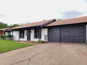 225  Hallbrook  , Fort Worth Texas 76134
