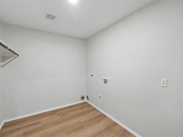 2324  Wilmette Drive , Arlington Texas 76018