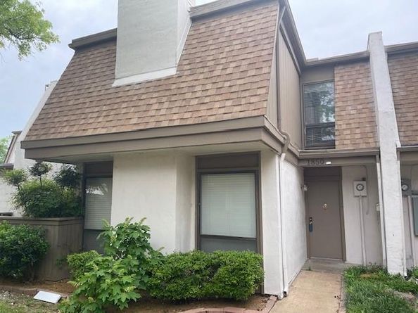 1850  Place One Lane , Garland Texas 75042