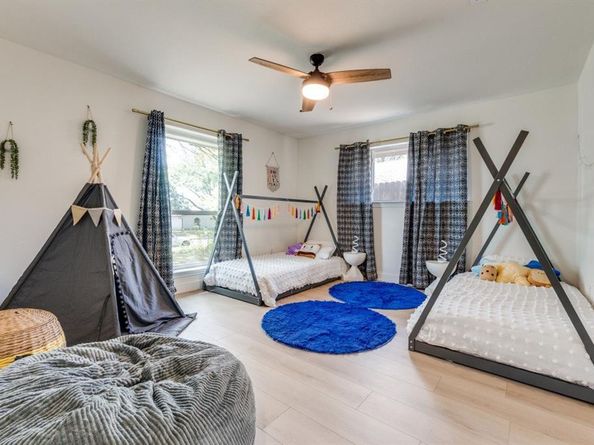 4043  Flintridge Drive , Dallas Texas 75244
