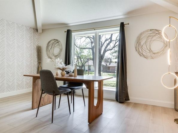4043  Flintridge Drive , Dallas Texas 75244