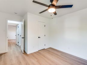 2916  Travis Avenue , Fort Worth Texas 76110