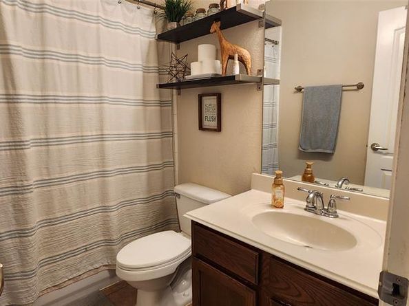 1213  Charleston Lane , Savannah Texas 76227