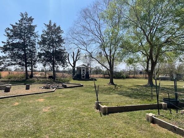 1900  Durance Court , Corinth Texas 76210