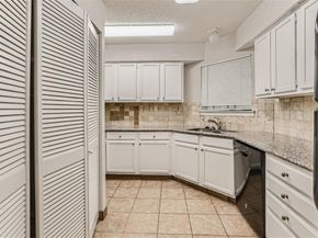 16301  Ledgemont Lane  269, Addison Texas 75001