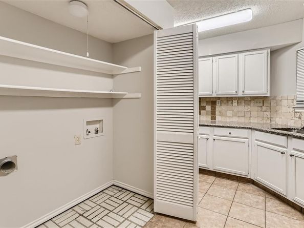 16301  Ledgemont Lane  269, Addison Texas 75001