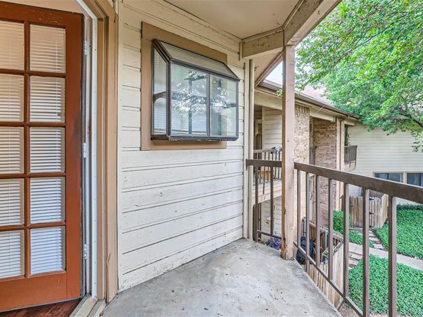 16301  Ledgemont Lane  269, Addison Texas 75001