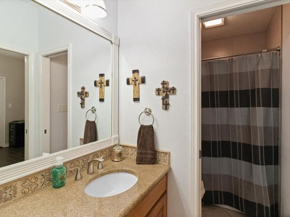 1416  Gatewood Drive , Denton Texas 76205